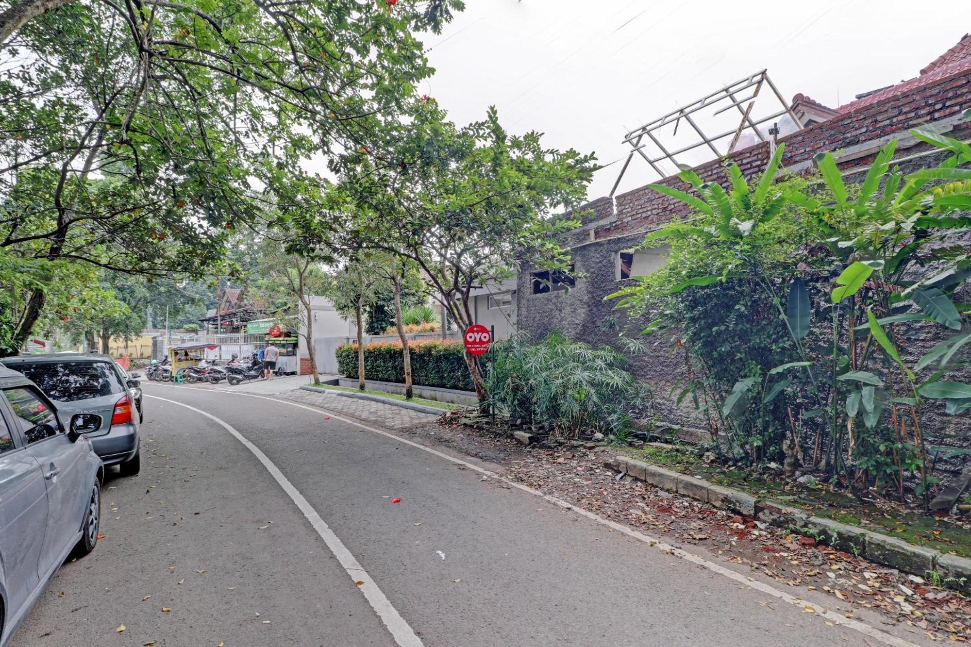 Hotel O Bandung Near Stadion Siliwangi Formerly The Ethnic Hotel Bandung Ngoại thất bức ảnh
